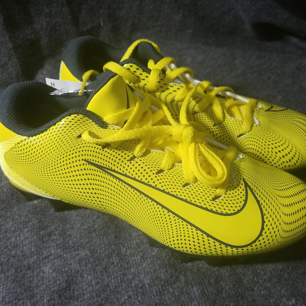 Nike Vapor Untouchable Low Jr Kids Sz 5